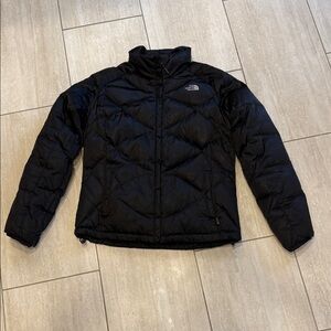 The North Face Black Puffer Jacket- 550 Goose Down